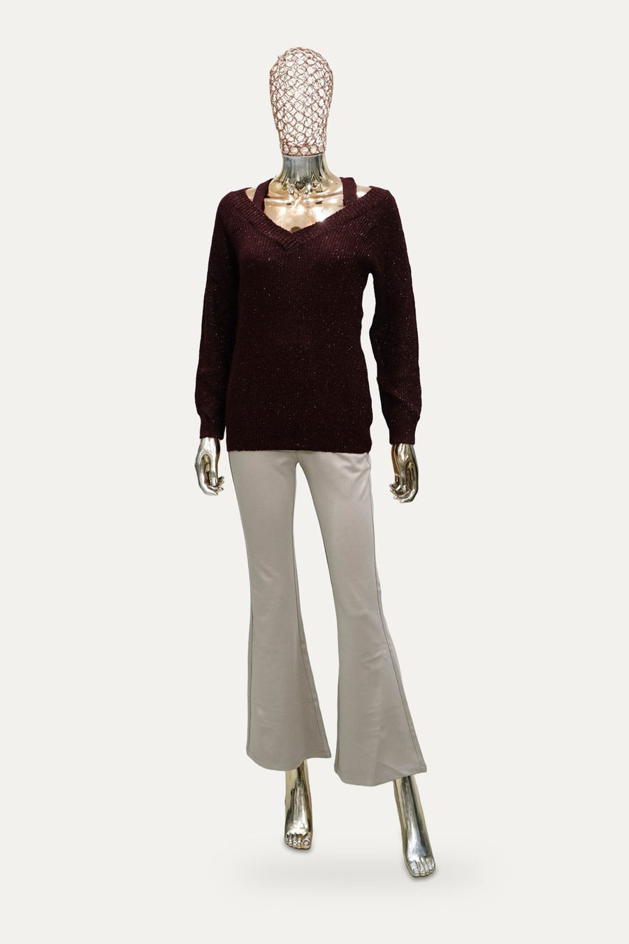 Relaxed V-Neck Sweater in Wine
